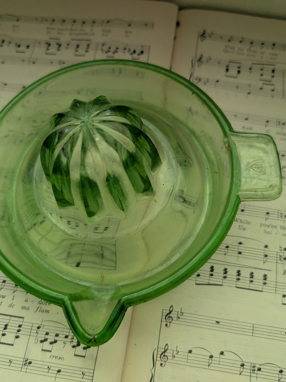 Uranium Green Glass Citrus Juicer - Vintage Federal Glass